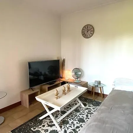 Charmant Et Confortable Lägenhet *