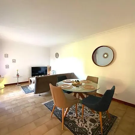 Lägenhet Charmant Et Confortable